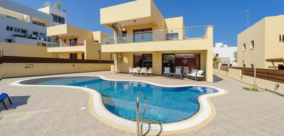 Maris Grand Resort Protarász Kültér fotó