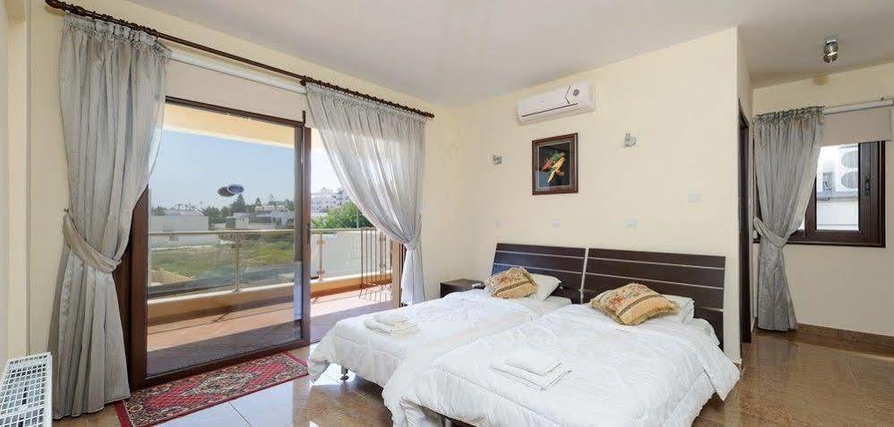 Maris Grand Resort Protarász Kültér fotó